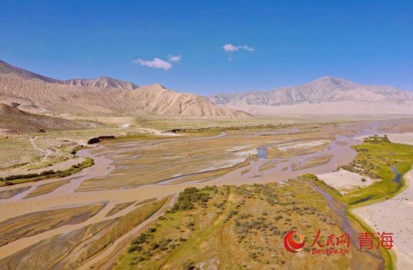 配资网上配资网 青海格尔木：昆仑山的夏日律动